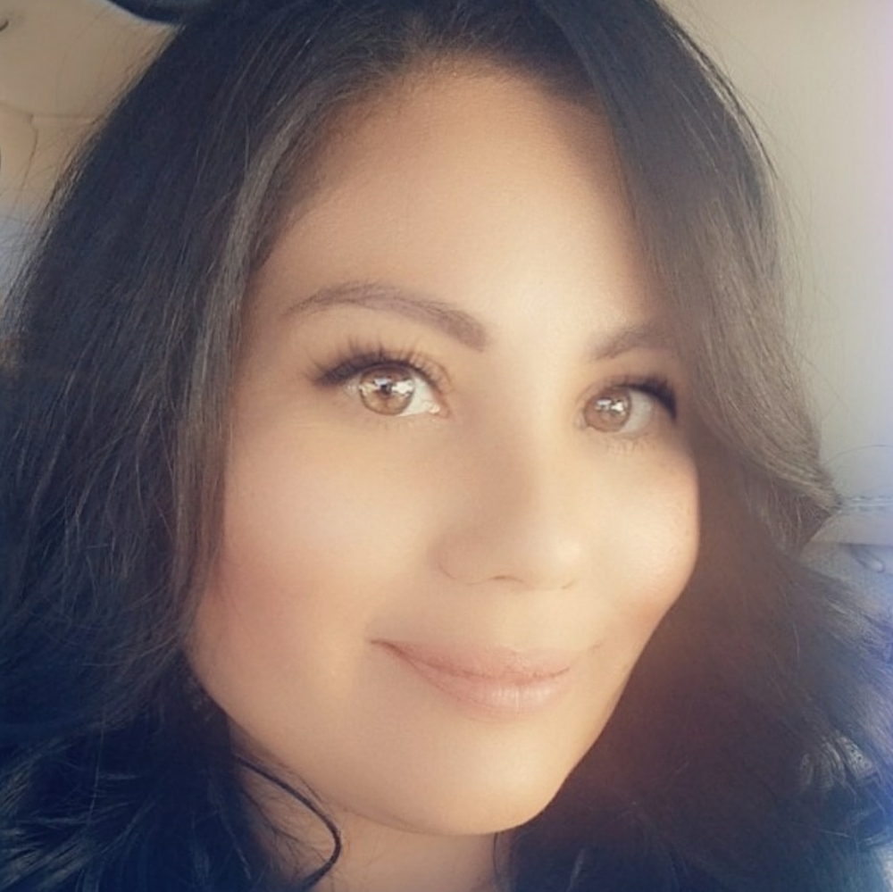 Meet your Posher, Mara